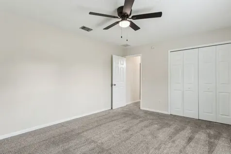 9520 Fraser Fir Court Jacksonville FL 32208