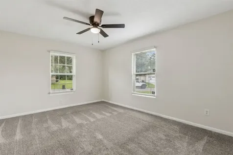 9520 Fraser Fir Court Jacksonville FL 32208