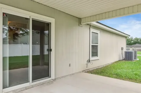 9520 Fraser Fir Court Jacksonville FL 32208