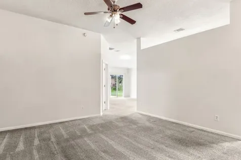 9520 Fraser Fir Court Jacksonville FL 32208
