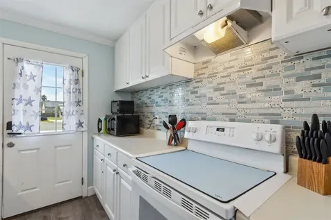 454 S Fletcher Avenue Fernandina Beach FL 32034