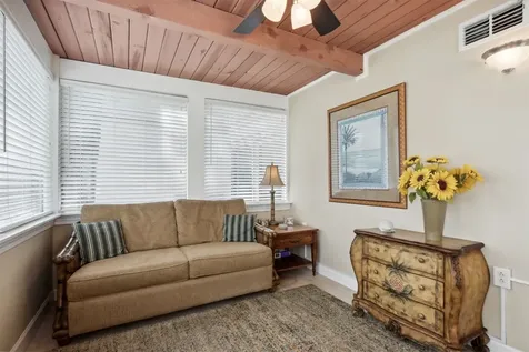 3327 Sea Marsh Road Fernandina Beach FL 32034