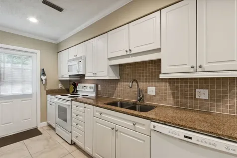 3327 Sea Marsh Road Fernandina Beach FL 32034