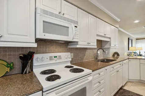 3327 Sea Marsh Road Fernandina Beach FL 32034