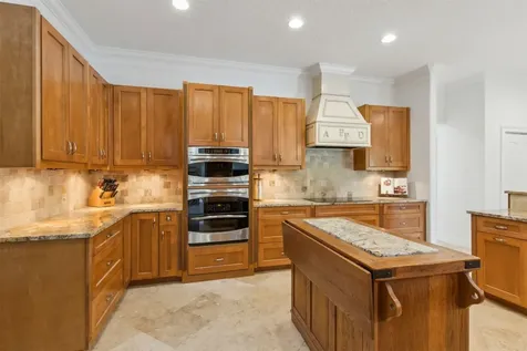 9227 Woodsman Cove Lane Jacksonville FL 32226