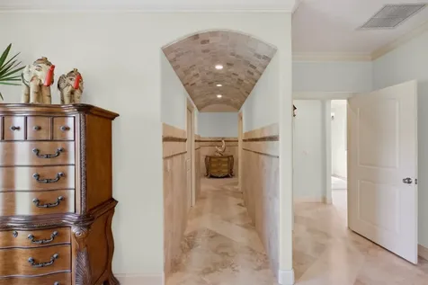 9227 Woodsman Cove Lane Jacksonville FL 32226