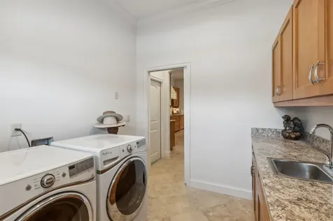 9227 Woodsman Cove Lane Jacksonville FL 32226