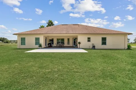 9227 Woodsman Cove Lane Jacksonville FL 32226