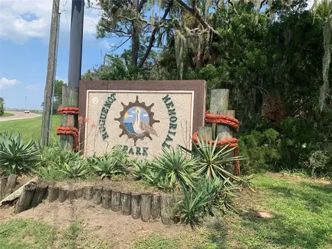 9227 Woodsman Cove Lane Jacksonville FL 32226