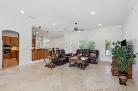 9227 Woodsman Cove Lane Jacksonville FL 32226