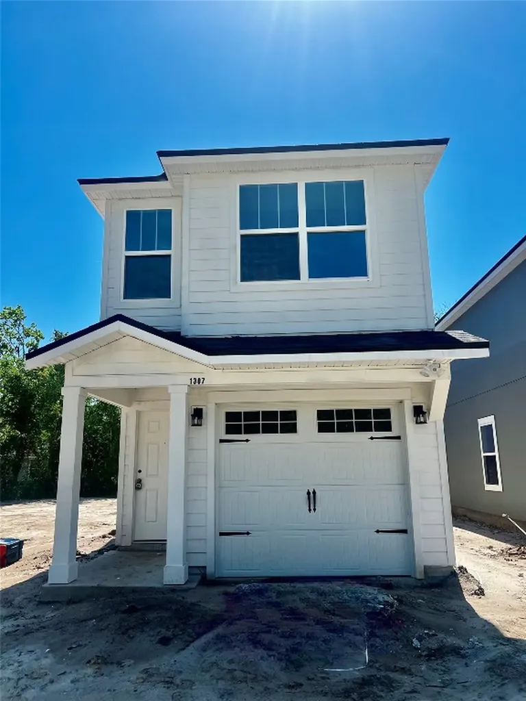 1307 Pangola Drive Jacksonville FL 32205