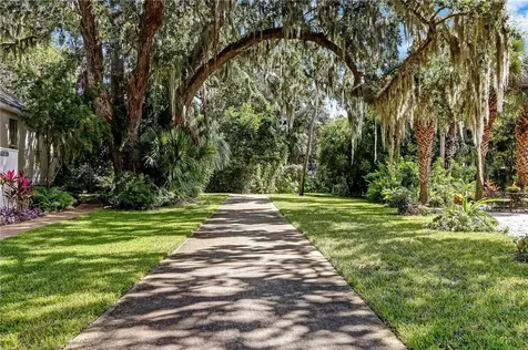 488 Crosswind Drive Fernandina Beach FL 32034