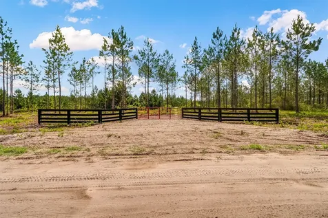 Lot 8 Georgia Street Hilliard FL 32046