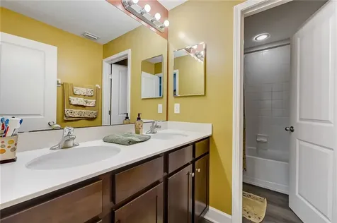 16183 Magnolia Grove Way Jacksonville FL 32218