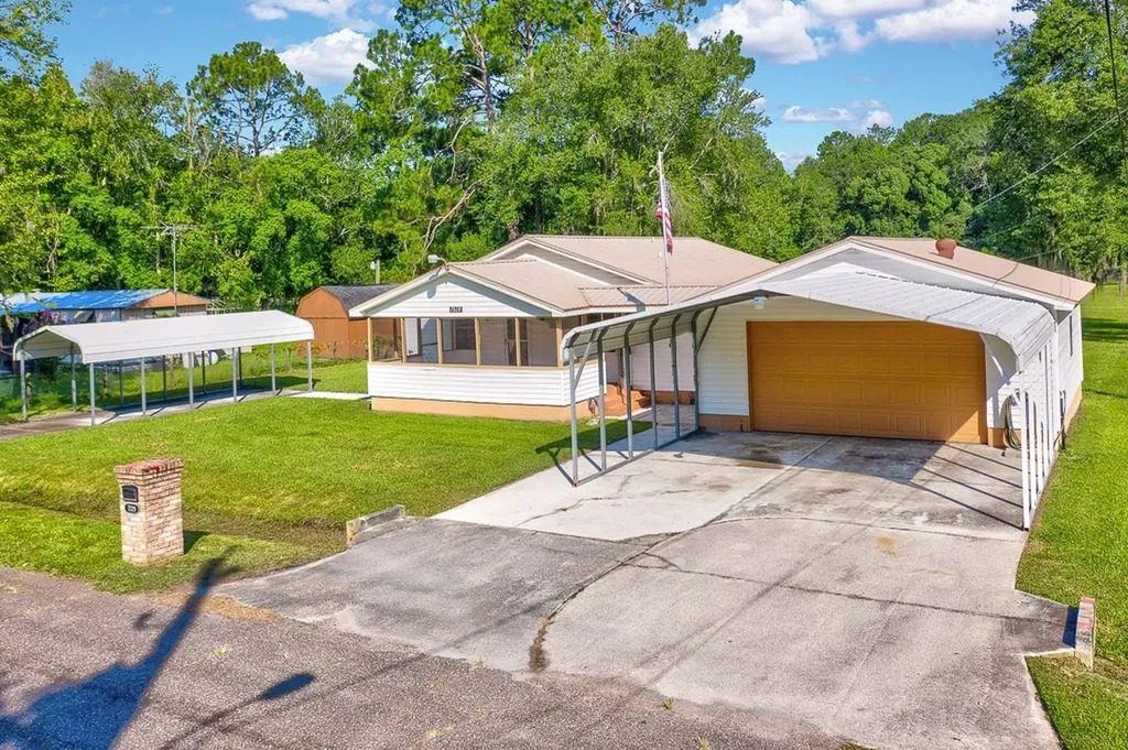 7529 Warbler Road Jacksonville FL 32219