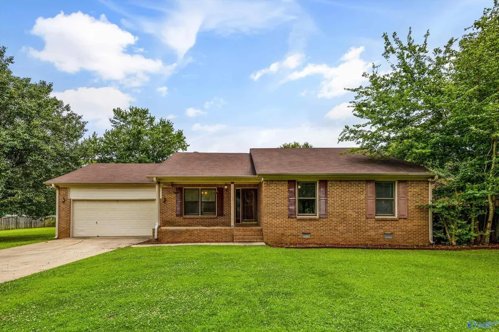 125 La Newby Drive Harvest AL 35749