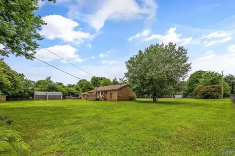 125 La Newby Drive Harvest AL 35749
