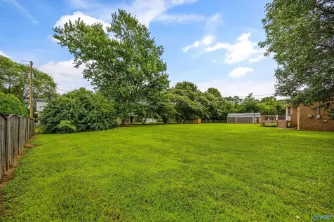 125 La Newby Drive Harvest AL 35749