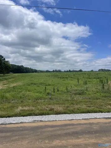 15 Meadows Road Athens AL 35611