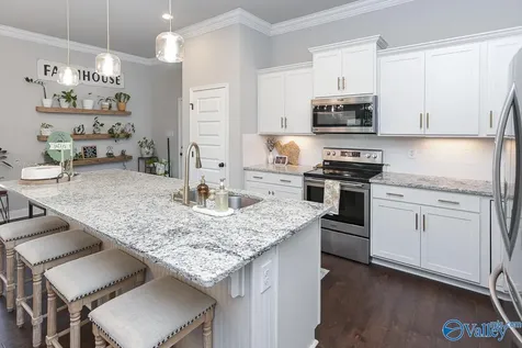 144 Creek Ridge Drive Meridianville AL 35759