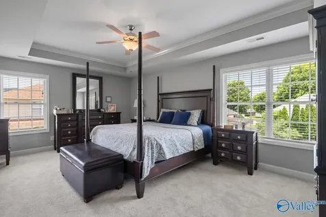 5107 Creekstone Drive Owens Cross Roads AL 35763