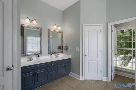 5107 Creekstone Drive Owens Cross Roads AL 35763