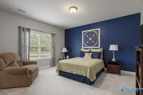 5107 Creekstone Drive Owens Cross Roads AL 35763