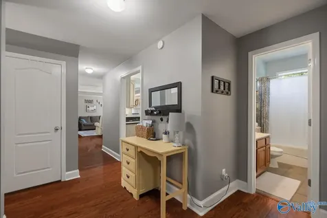 5107 Creekstone Drive Owens Cross Roads AL 35763
