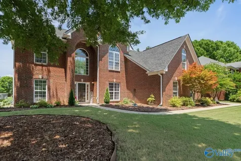 5107 Creekstone Drive Owens Cross Roads AL 35763