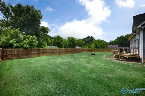 699 S Kyle Street Scottsboro AL 35768