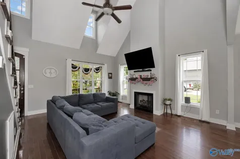 699 S Kyle Street Scottsboro AL 35768