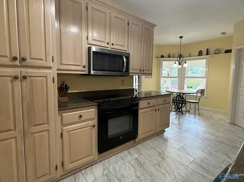 15063 Ashmont Boulevard SE Huntsville AL 35803