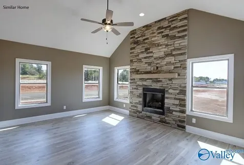 Flagstaff B:1 Avondale Drive Athens AL 35613