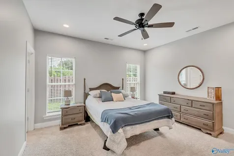 1038 Highgrove Heights NW Harvest AL 35749