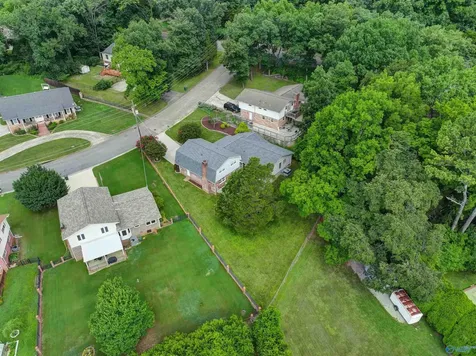 1922 Epworth Drive NE Huntsville AL 35811
