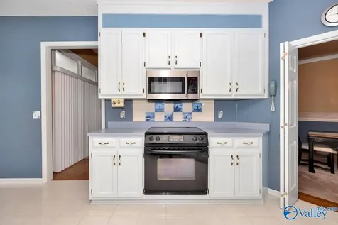 1809 Edgemere Court SE Huntsville AL 35803