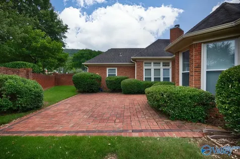 1809 Edgemere Court SE Huntsville AL 35803