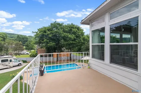 1918 Rosalie Ridge Drive NE Huntsville AL 35811