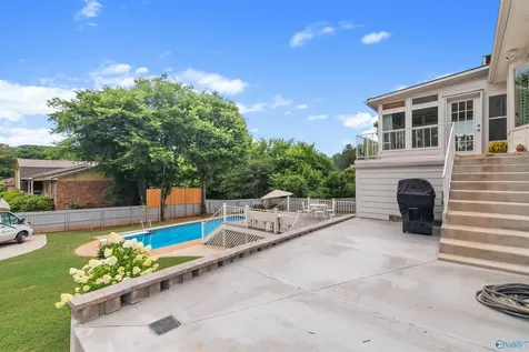 1918 Rosalie Ridge Drive NE Huntsville AL 35811