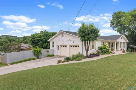 1918 Rosalie Ridge Drive NE Huntsville AL 35811