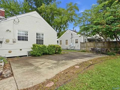 2707 Hastings Road SW Huntsville AL 35801