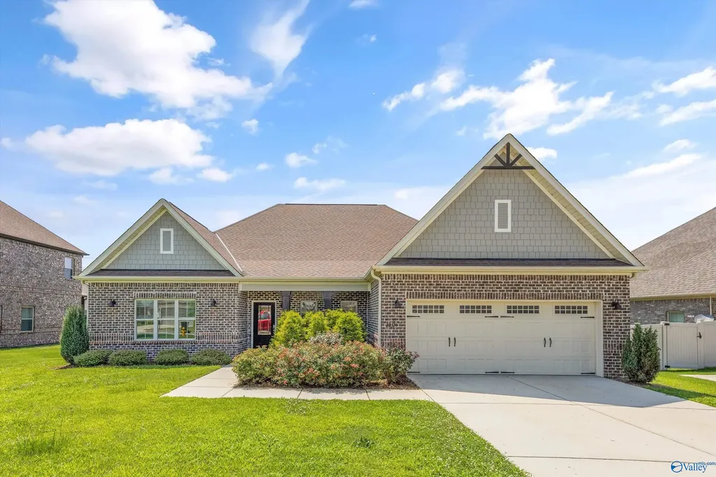 22529 Oakdale Ridge Lane Athens AL 35613