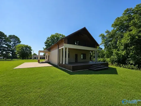 162 Woodside Drive Owens Cross Roads AL 35763