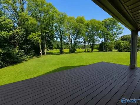 162 Woodside Drive Owens Cross Roads AL 35763