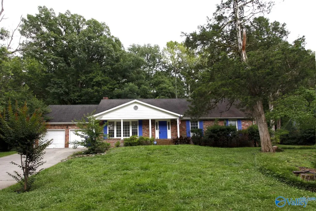 518 Cleermont Drive Huntsville AL 35801
