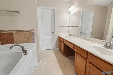 206 Ivyleaf Drive NW Madison AL 35757