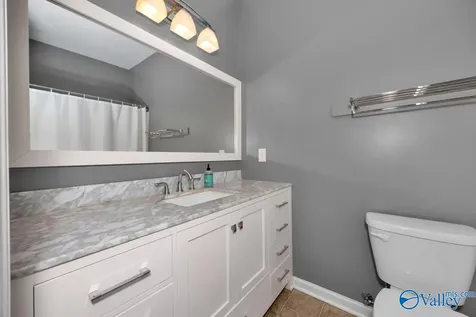129 Tammy Gaines Lane Huntsville AL 35811