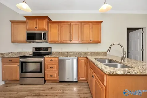 129 Tammy Gaines Lane Huntsville AL 35811