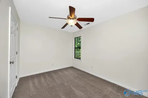 129 Tammy Gaines Lane Huntsville AL 35811