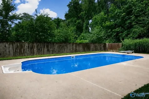 129 Tammy Gaines Lane Huntsville AL 35811